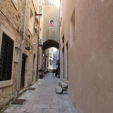 Jessica * Korcula Town